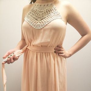 Soft pink dress with crochet neckline